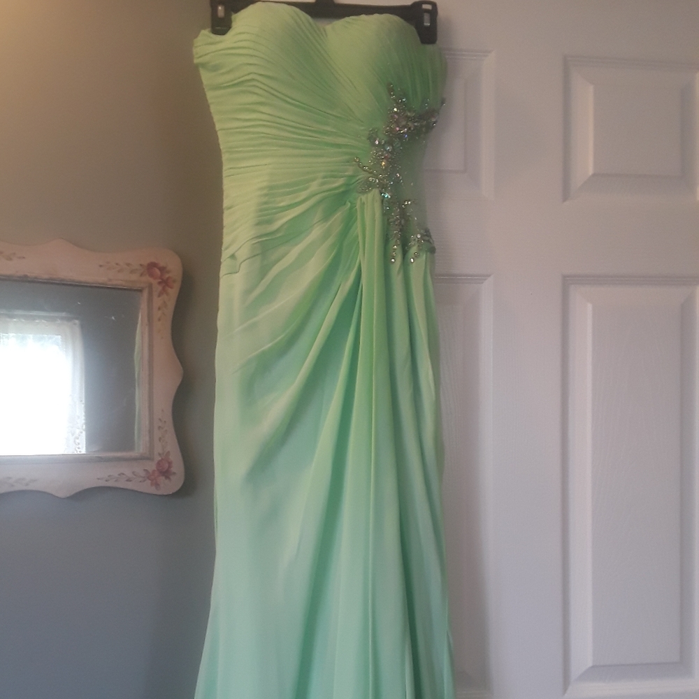 Prom formal gown